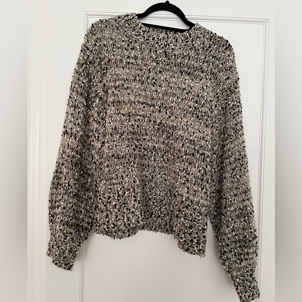 MOON RIVER Womans Crewneck Sweater